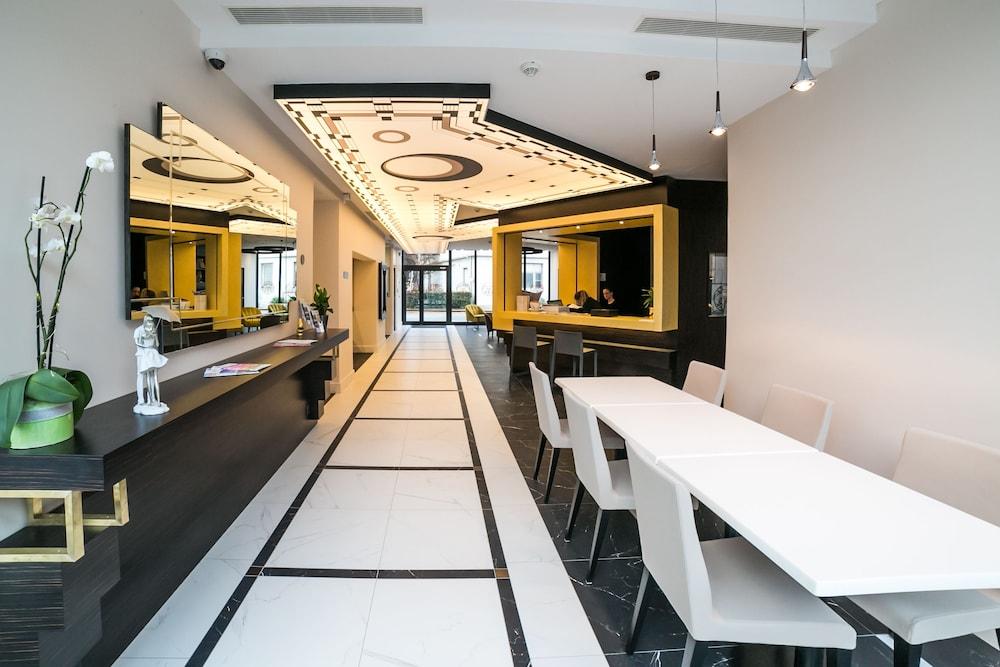 Best Western Hotel Journel سا لُرون دو فار المظهر الخارجي الصورة